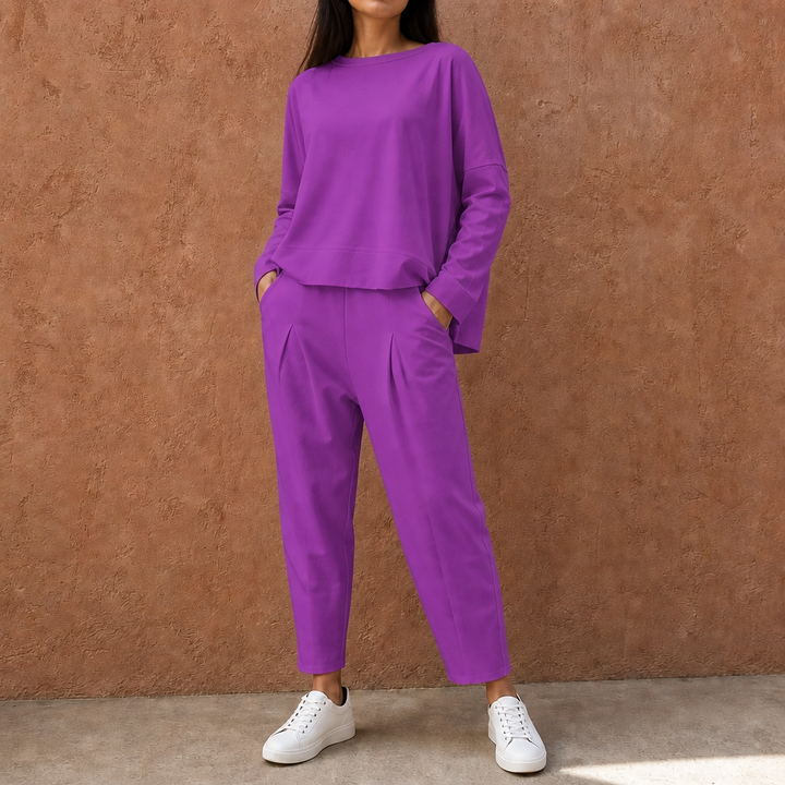 Wearbella – Pleated Wide-Leg Loungewear Set