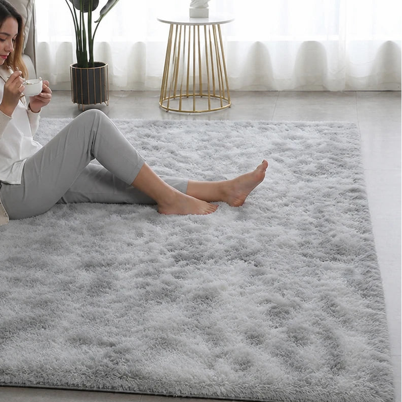 Gradia – Gradient Plush Faux-Fur Area Rug