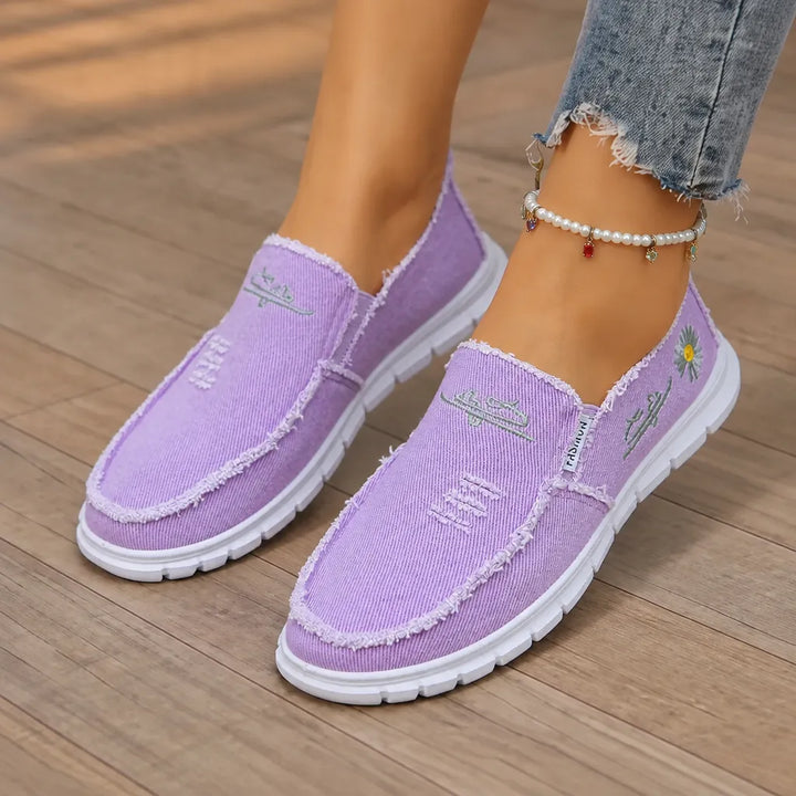 Breeza – Women's Distressed Canvas Slip-On Loafers with Frayed Edges