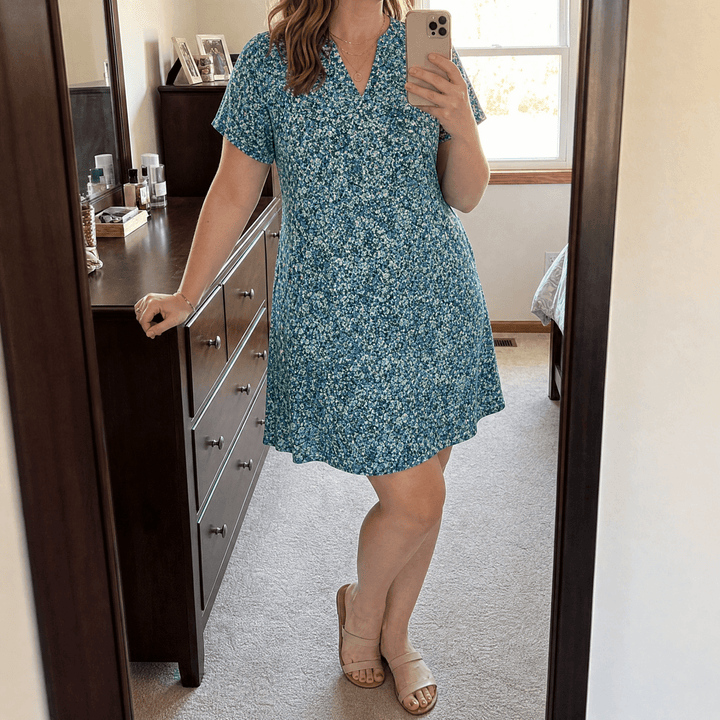 Veluna – Women's V-Neck Floral Dress with Pockets Blue Ditsy Mix